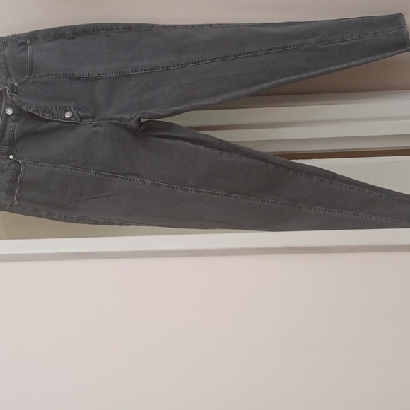 DuJour High Rise Jeans - Picture 2 of 7